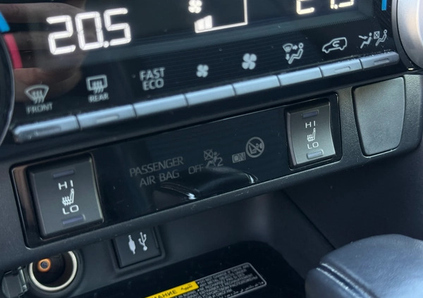 Toyota RAV4 cena 146999 przebieg: 64915, rok produkcji 2019 z Ostrów Mazowiecka małe 781